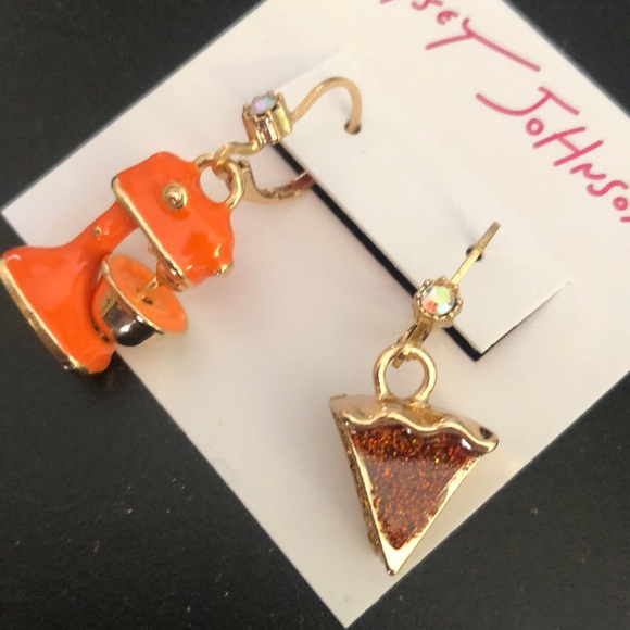Betsey Johnson Mixer & Pumpkin Pie Slice Mismatch Drop Earrings Crystal NWT - Picture 6 of 11